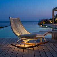 Fauteuil à bascule en teck tressé avec base en corde, haut de gamme, trois options de couleurs, coussin imperméable, résistant aux UV, durable, pour cour et parc
