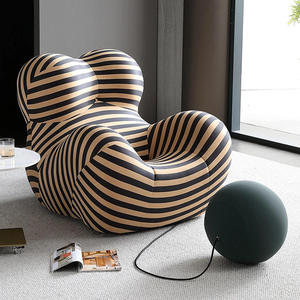 Divano Stile Abbraccio della Mamma con Blocchi di Colore, Compresso Sottovuoto, Spugna ad Alta Densità, Design Moderno per Spazi Ridotti, Facile da Riporre - Product Image 3