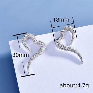 Orecchini a perno a cuore aperto, eleganti e minimalisti, da donna, alla moda, per uso quotidiano, idea regalo - Product Image 3