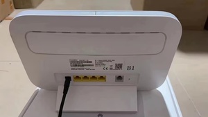 <span class=keywords><strong>Router</strong></span> CPE Desbloqueado B612 B612-533 4G LTE Cat6 300Mbs con Ranura <span class=keywords><strong>para</strong></span> Tarjeta <span class=keywords><strong>SIM</strong></span> <span class=keywords><strong>para</strong></span> Routers Huawei B612-533 - Product Image 4