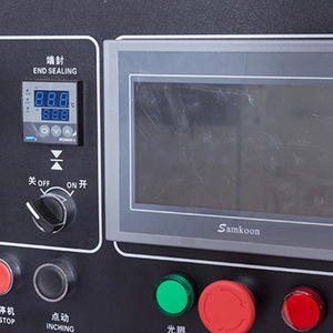 Machine d'emballage horizontale pour bonbons durs, fruits, éponges et serviettes, type flow pack et emballage oreiller - Product Image 4