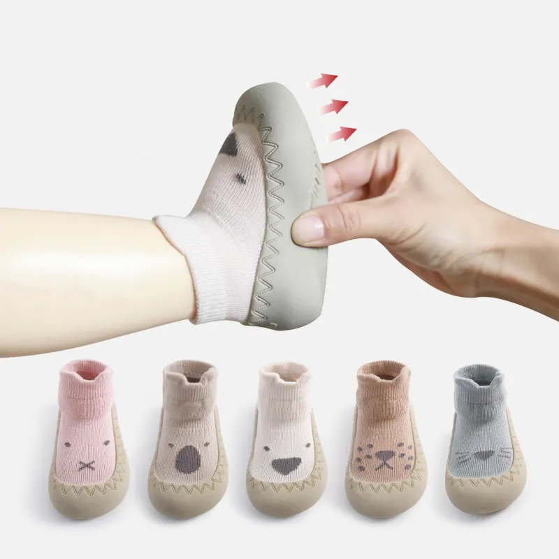 wholesale girl boy winter cotton 3d rubber sole anti slip baby socks shoes non slip baby socks