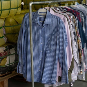 SH06 Abbigliamento Usato di Alta Qualità per Uomo, Estate, Misto, Balle da 50kg, Vendita all'Ingrosso, Altamente Pulito e Ordinato, per T-Shirt, Jeans, Pantaloncini, Pantaloni Cargo - Product Image 2