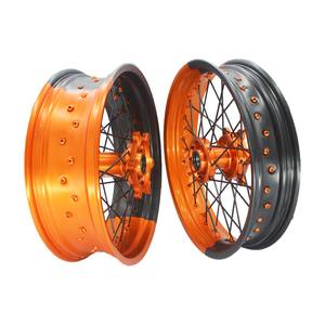 EXC SX <span class=keywords><strong>SXF</strong></span> 17 16 Inch <span class=keywords><strong>Supermoto</strong></span> Wheels Double Color Orange and Black Rim Orange Hub <span class=keywords><strong>Supermoto</strong></span> Wheels pour <span class=keywords><strong>KTM</strong></span> - Product Image 3