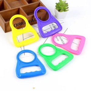 Elevador de botellas de agua con mango de plástico para contenedores de agua grandes, operación manual, colores verde, azul, rosa, morado y amarillo, aleatorios - Product Image 2