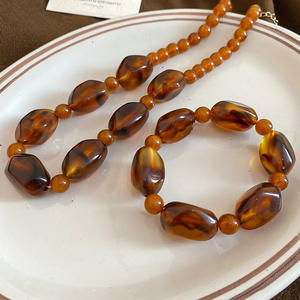 Retro Vintage Fashion Adjustable <b>Jewelry</b> <b>Set</b> <b>Women</b> Autumn Winter Beaded Acrylic Necklace and Bracelet - Product Image 2