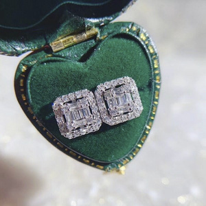 Orecchini a perno quadrati a forma di T da donna, eleganti accessori per l'orecchio da indossare tutti i giorni - Product Image 1