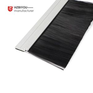 Joint d'étanchéité <span class=keywords><strong>de</strong></span> <span class=keywords><strong>porte</strong></span> en aluminium moderne avec <span class=keywords><strong>brosse</strong></span>, installation par vis, insonorisant et facile <span class=keywords><strong>à</strong></span> installer pour la prévention des courants d'air - Product Image 2