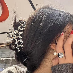 Pince à cheveux en alliage métallique en forme <span class=keywords><strong>d</strong></span>'étoile pour femmes et filles, vente en gros - Product Image 2