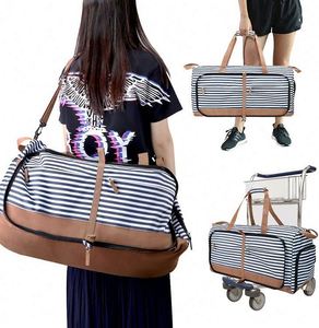 BSCI factory Custom <b>Foldable</b> Weekender Bag with <b>Shoes</b> Compartment - Product Image 3