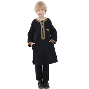 Nouvelle Robe pour Enfants d'Arabie Saoudite, Vêtements Musulmans, <span class=keywords><strong>Qamis</strong></span> pour Garçons, Jubba Thobe, <span class=keywords><strong>Ensemble</strong></span> 2 Pièces, Vêtements Islamiques, Abaya Kaftan pour Hommes, Tenue de Fête - Product Image 3