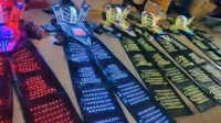 Costume de robot LED à écran numérique pour adulte, idéal pour les fêtes, la scène et les spectacles de danse, avec effets lumineux