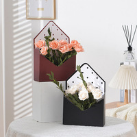 Boîtes à fleurs en papier rigide vides pour la fête des mères, avec fermeture magnétique, impression dorée, logo personnalisé, recyclables
