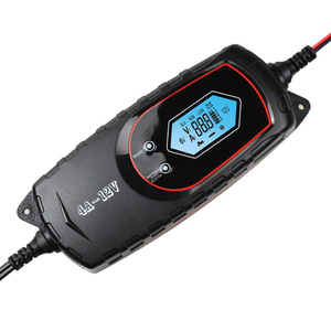 Chargeur <span class=keywords><strong>de</strong></span> batterie sélectionnable 4 A, 6V ou 12V entièrement <span class=keywords><strong>automatique</strong></span> pour voitures, SUV et camions-Batterie plomb-acide et lithium - Product Image 1