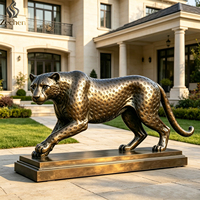 Statue de Léopard Accroupi en Bronze - Grande Sculpture Animale en Bronze Doré pour Villa, Manoir ou Cour d'Hôtel
