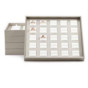 Nhà Máy Bán Sỉ Nhẫn Trang Sức Bằng Gỗ Vỏ Da PU Sang Trọng Nhẫn Bông Tai Mặt Dây Chuyền Vòng Cổ Khay Trưng Bày Biểu Tượng Tùy Chỉnh - Product Image 3