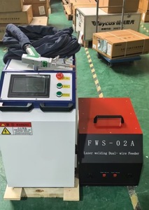 Water Cooling 2000w Handheld Welding <b>Machine</b> 4 in 1 With BWT/MAX/Raycus Single Wire Feeder Raycus <b>Laser</b> Welding Machin - Product Image 5