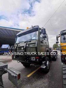 Camión Tractor Sinotruk Howo 6*6 con Tracción en Todas las Ruedas, 430hp, Cabeza Tractora de 60t, Camión Remolque Todoterreno en Venta en la República Democrática del Congo - Product Image 5