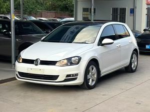 Voiture d'occasion <span class=keywords><strong>Golf</strong></span> <span class=keywords><strong>7</strong></span> de 2016 <span class=keywords><strong>2017</strong></span> en bon état, meilleur <span class=keywords><strong>prix</strong></span>, voiture à essence d'occasion haute performance - Product Image 2