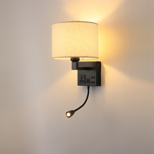 Lampada da <span class=keywords><strong>Parete</strong></span> Moderna a <span class=keywords><strong>LED</strong></span> per Lettura con Interruttore, Applique in Tessuto per Comodino Hotel, Corpo in Rame e Ferro con Finitura Dorata, Porta di Ricarica, Faretto - Product Image 5