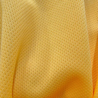 Tissu jersey à motif œil-de-perdrix 150 GSM 100 % polyester tricoté extensible à mini-œillets pour vêtements de sport Dryfit en maille pour filles