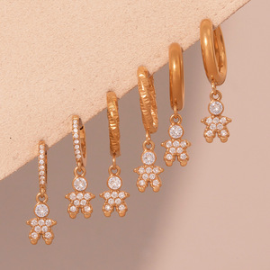 Acier inoxydable, étanche, plaqué or 18K PVD, boucles d'oreilles mystérieuses et exquises Little <span class=keywords><strong>Prince</strong></span> avec diamants - Product Image 4