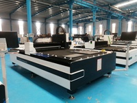 Bonne qualité 1000W/1500W/2000W/3000W/6000W coupe-tôle CNC fibre laser machine 3015 fibre machine