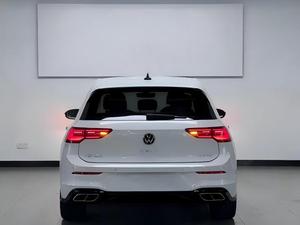 รถยนต์โฟล์คสวาเกน กอล์ฟ เอ็มเค7 คลาสสิค ซีดาน มือสอง ฟาว-โวล์คสวาเกน กอล์ฟ จีทีไอ ปี 2021 เครื่องยนต์ 2.0 ทีเอสไอ รถยนต์ขนาดกะทัดรัดสมรรถนะสูง รถยนต์ใช้น้ำมันเชื้อเพลิง แบบแฮทช์แบ็ก จีเบน - Product Image 3