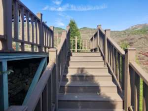 Madera de plástico impermeable para exteriores, reemplazo de madera y WPC, tablero de plástico PE resistente a los rayos UV - Product Image 3