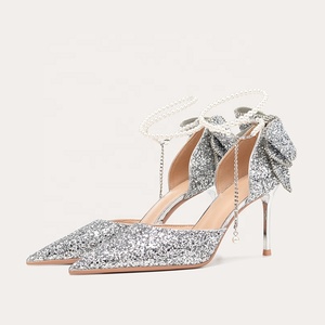 <span class=keywords><strong>Zapatos</strong></span> de mujer <span class=keywords><strong>personalizados</strong></span> de alta calidad a la moda, sandalias brillantes para mujer y damas, zapatillas de tacón alto, <span class=keywords><strong>zapatos</strong></span> de boda para <span class=keywords><strong>novia</strong></span> femme - Product Image 3