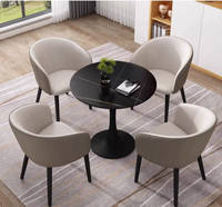 Ensemble de tables de conférence en pierre de style nordique moderne et minimaliste, idéal pour les bureaux de vente, les salons d'affaires et les tables à thé.