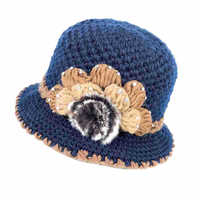 Topi Rajut Bunga Poliester Kancing Anti Angin Penghangat untuk Wanita Paruh Baya dan Lansia, Topi Ibu