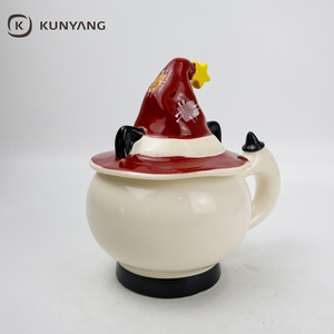 Taza de Café de Cerámica con Tapa de Sombrero de Mago 3D, Taza de Té de Porcelana con Dibujos Animados Navideños, Apta para Microondas, con Logotipo Personalizado, Venta al por Mayor, Regalo Navideño - Product Image 1