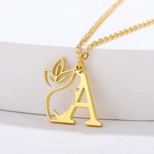 Collar con inicial de NEWNORTH, joyería de acero inoxidable, cara ahuecada, flor, letra 26, collar con colgante inicial del alfabeto para mujer - Product Image 3