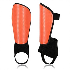 Espinilleras de Fútbol Amarillo Neón con Correa Ajustable y Protección de Tobillo - Product Image 3