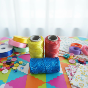 <span class=keywords><strong>Cuerda</strong></span> de Embalaje de Polipropileno (PP) Flexible de Alta Calidad Hongyun de 1 mm y 3 Hebras <span class=keywords><strong>para</strong></span> Envolver Regalos - Product Image 1