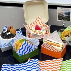 Custom New Packaged <b>Greaseproof</b> Waterproof PE <b>Paper</b> Pallet Fried Food Plate Liner Food Wrapping Sheets for Cake Bread Cookie - Product Image 3