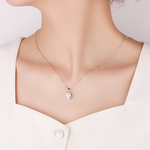 Collier en argent sterling S925 avec pendentif en moissanite <span class=keywords><strong>de</strong></span> 1 carat (5,5 mm) <span class=keywords><strong>de</strong></span> forme carrée princesse pour femme, bijoux fins, <span class=keywords><strong>cadeau</strong></span> - Product Image 4