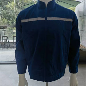 Gilet de travail rafraîchissant léger et performant à énergie photovoltaïque avec bande lumineuse pour la sécurité et le refroidissement des travaux en extérieur - Product Image 1