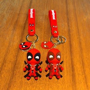 Porte-clés 3D cool de dessin animé Deadpool, pendentif chien Marvel, cadeau pour garçon, pour clé de voiture, décoration de sac à dos, style anime - Vente en gros - Product Image 2