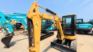 Excavatrice d'occasion de haute qualité, Chine, 3,5 tonnes, mini-excavatrice pas chère, excavatrice d'occasion CAT303.5 à vendre - Product Image 4