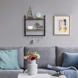 Estante de Pared de 2 Niveles SENYU con Toallero y Ganchos, Estante de Almacenamiento Industrial para Baño, Diseño de Madera y Metal, Ahorro de Espacio - Product Image 6
