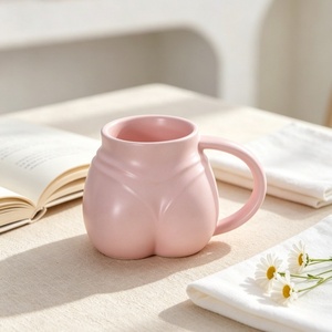 Tasse à café en céramique Madai Cup, design nordique transfrontalier, forme de corps de fille mignonne, motif 'Powder Butt' - Product Image 4