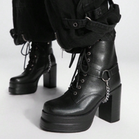 Bottines à plateforme noires pour femmes, style gothique punk, talon bloc épais, lacets, décoration chaîne métallique, mode Y2K, chaussures pour femmes