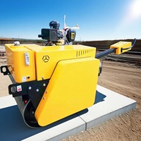 Rouleau compresseur routier hydraulique complet de haute qualité de 2 tonnes avec moteur à essence Honda d'origine, système hydraulique stable