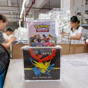 Boîte de présentation en acrylique pour cartes Pokémon TCG/ETB/Booster/151 UPC/SPC avec protection UV d'usine, série de boîtes avec couvercle magnétique de 5 à 8 mm d'épaisseur - Product Image 5