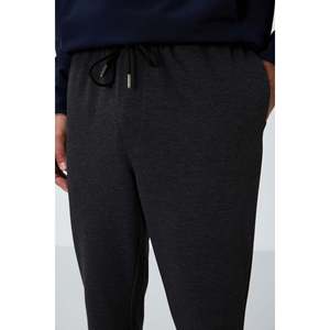 Pantalon de survêtement pour homme Anthracite Melange, taille élastique, coupe standard, tissu respirant décontracté - Product Image 3