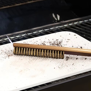 Cepillo de alambre de cobre para pizza con raspador, borde biselado sin ángulo muerto cepillo de limpieza para horno, Herramientas de limpieza en la cocina - Product Image 3