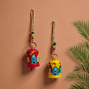 ของตกแต่งคริสต์มาสรูปกระดิ่งทำมือ พร้อมดีไซน์บ้านหลากสีสัน สำหรับแขวนผนังตกแต่งภายในในช่วงเทศกาล - Product Image 5