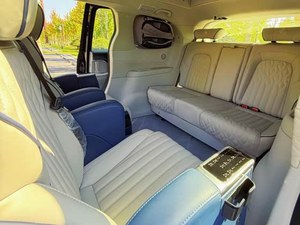 Fongfeng Forthing V9 Camping-car de voyage 1.5TD PHEV 200KM Grand espace Caravane Maison mobile de voyage Véhicule de camping extérieur - Product Image 5